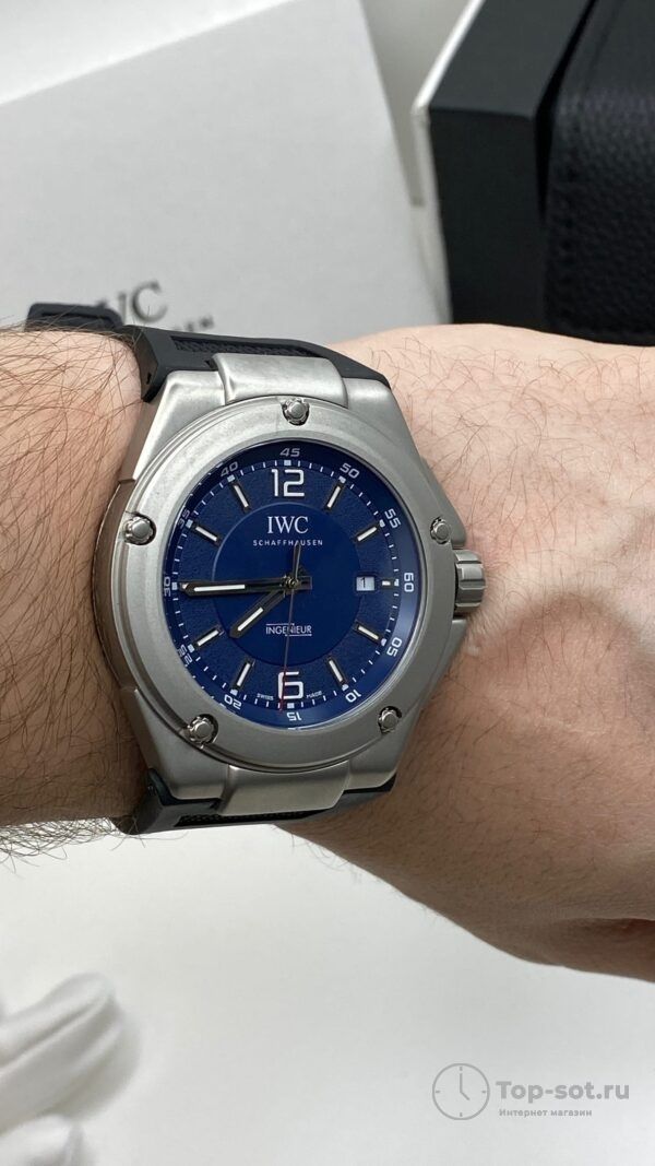Часы IWC Schaffhausen Ingenieur — изображение 7