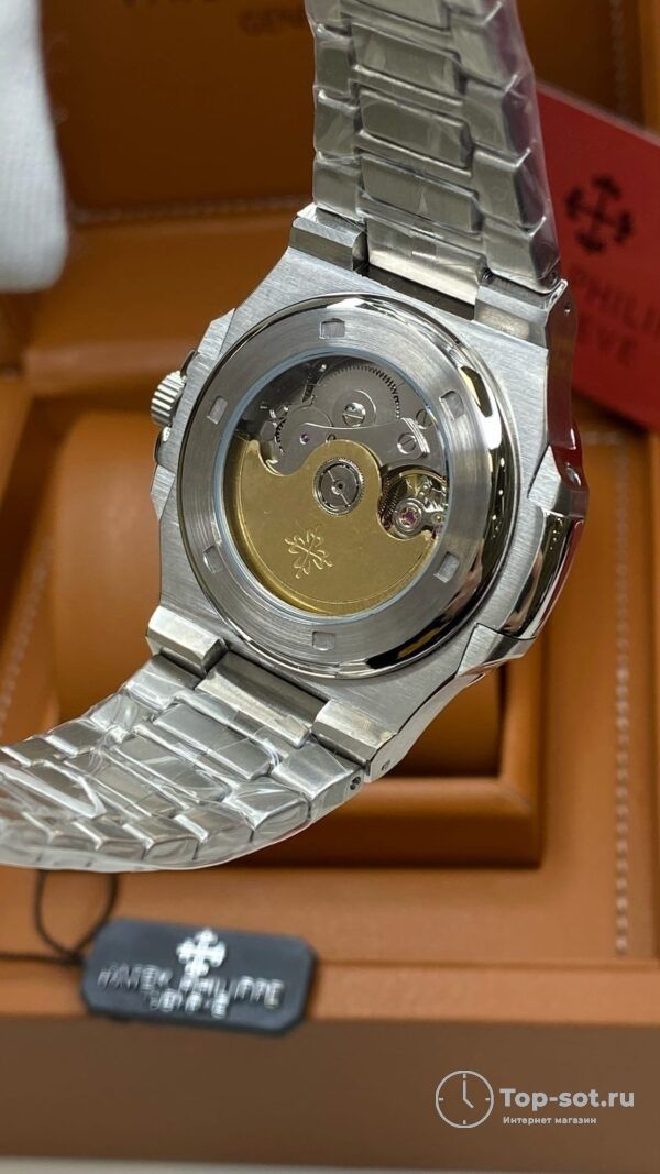 Часы Patek Philippe Nautilus — изображение 3