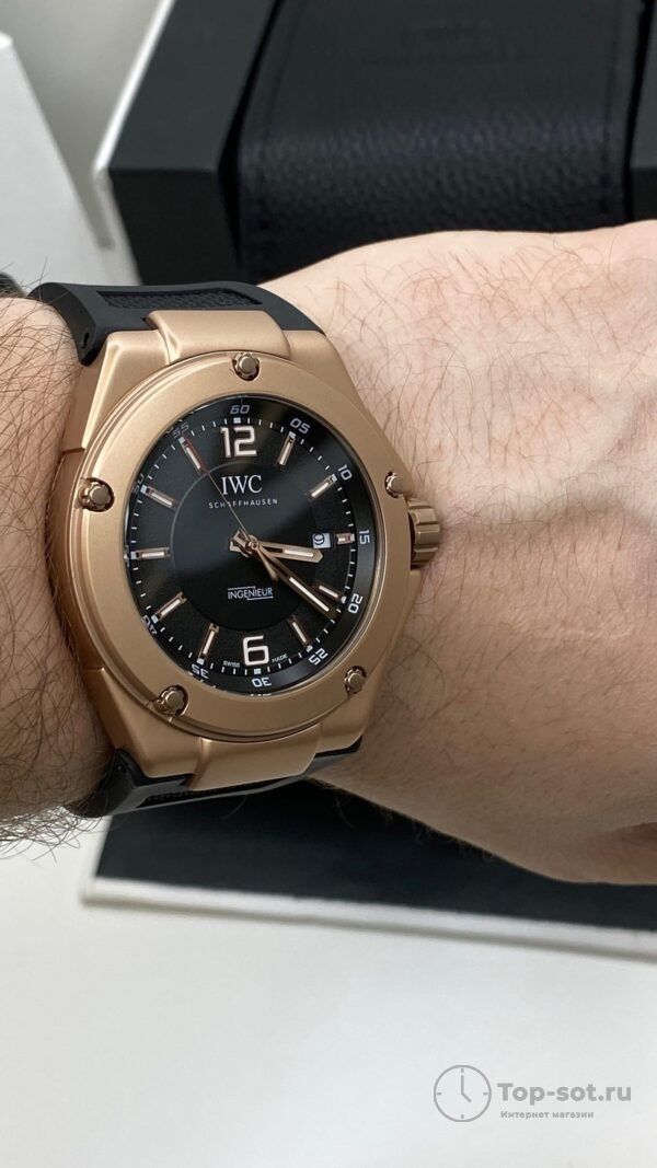 Часы IWC Schaffhausen Ingenieur — изображение 7