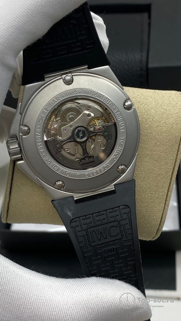 Часы IWC Schaffhausen Ingenieur — изображение 5