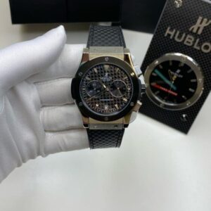 Часы Hublot