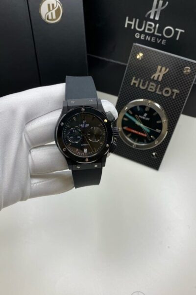 Часы Hublot