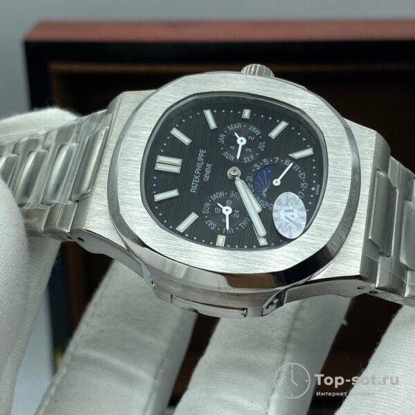 Часы Patek Philippe Nautilus — изображение 3