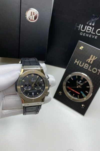 Часы Hublot