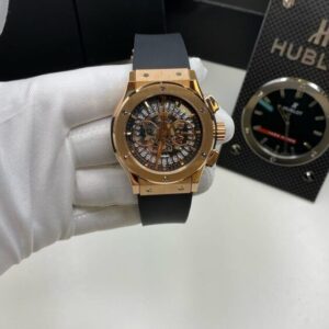 Часы Hublot