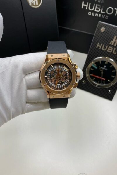 Часы Hublot