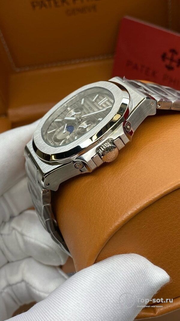 Часы Patek Philippe Nautilus — изображение 4