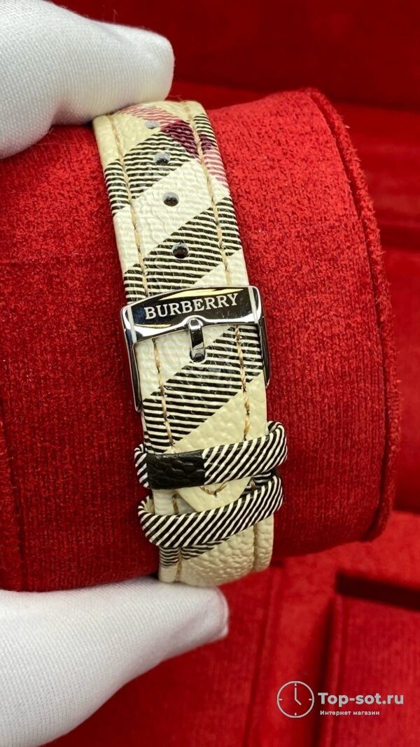 Часы Burberry Nova Check — изображение 6