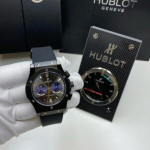 Часы Hublot