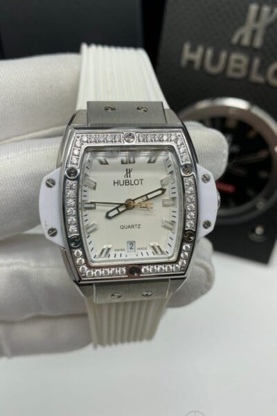 Часы Hublot Spirit of Big Bang