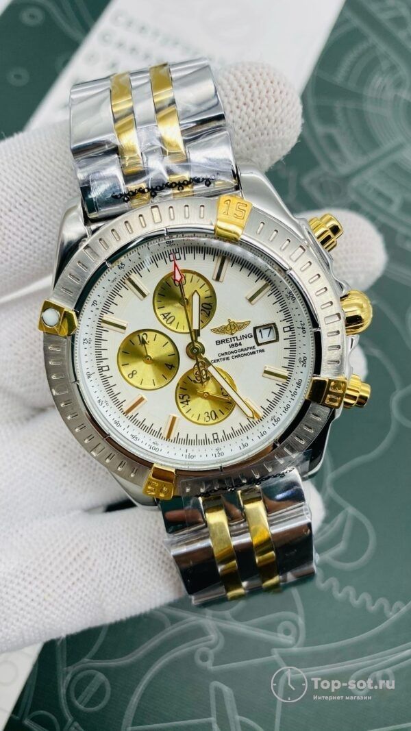 Часы Breitling Chronomat 44