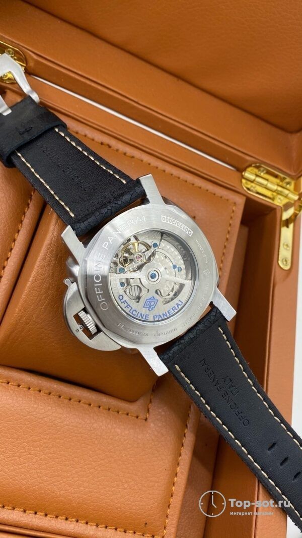Часы Panerai Luminor Submersible — изображение 3