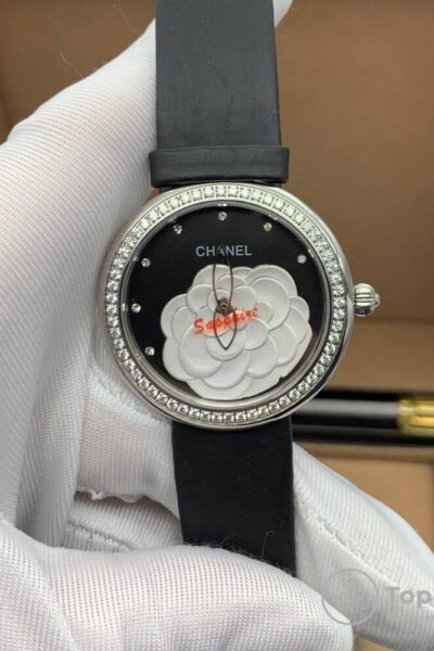Часы Chanel Mademoiselle Prive