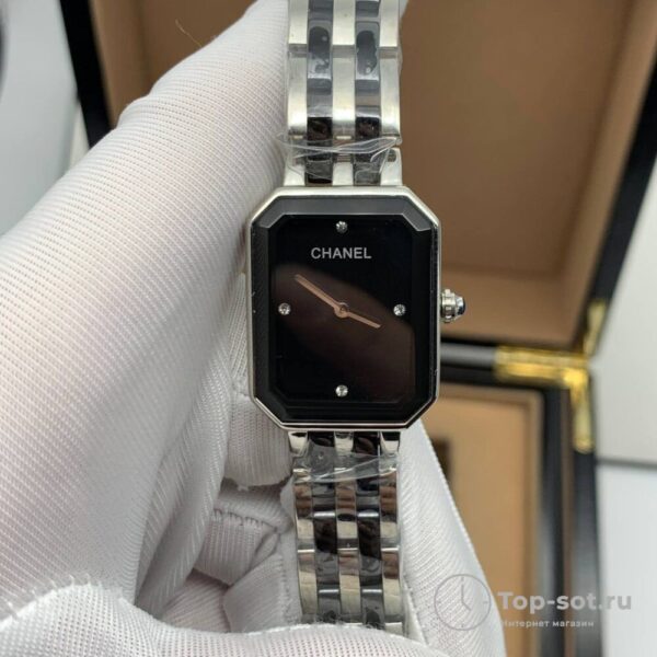 Часы Chanel