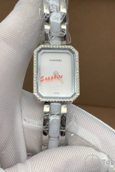 Часы Chanel