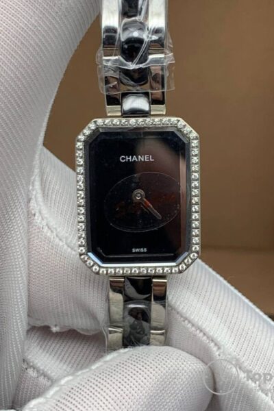 Часы Chanel