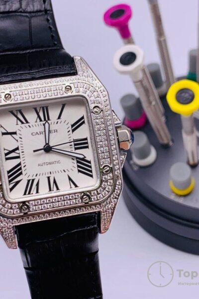 Часы Cartier Tank