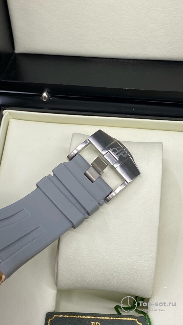 Часы Audemars Piguet Royal Oak Offshore Diver — изображение 5