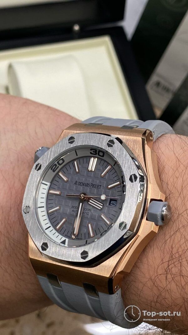 Часы Audemars Piguet Royal Oak Offshore Diver — изображение 6