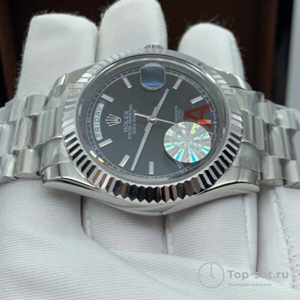 Часы Rolex Oyster Perpetual Day - Date — изображение 4