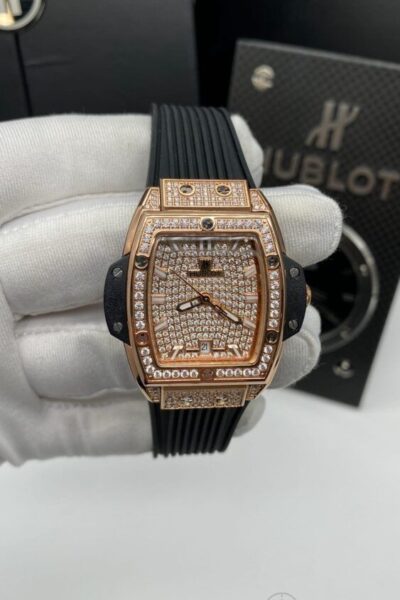 Часы Hublot Spirit of Big Bang