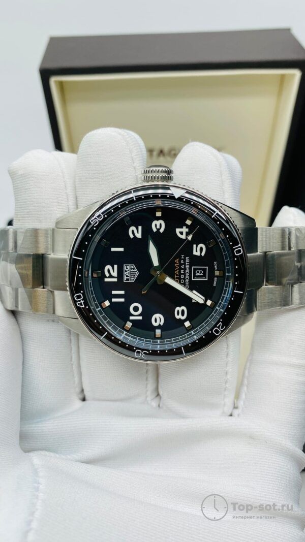Часы TAG Heuer Autavia — изображение 2