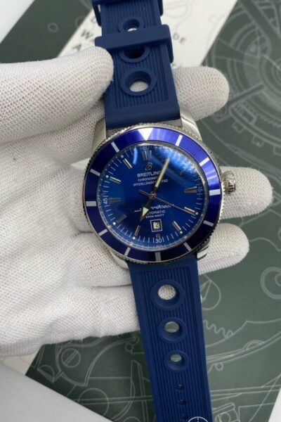 Часы Breitling Superocean Heritage