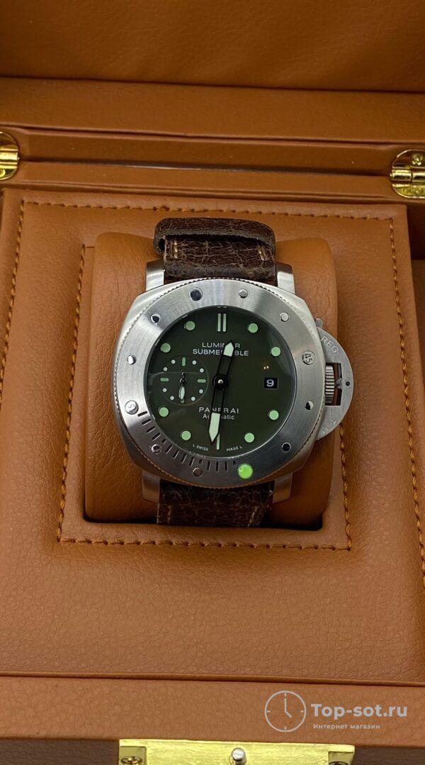 Часы Panerai Luminor