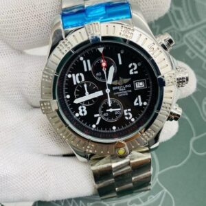 Часы Breitling AVENGER