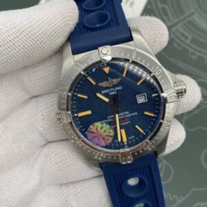 Часы Breitling Avenger
