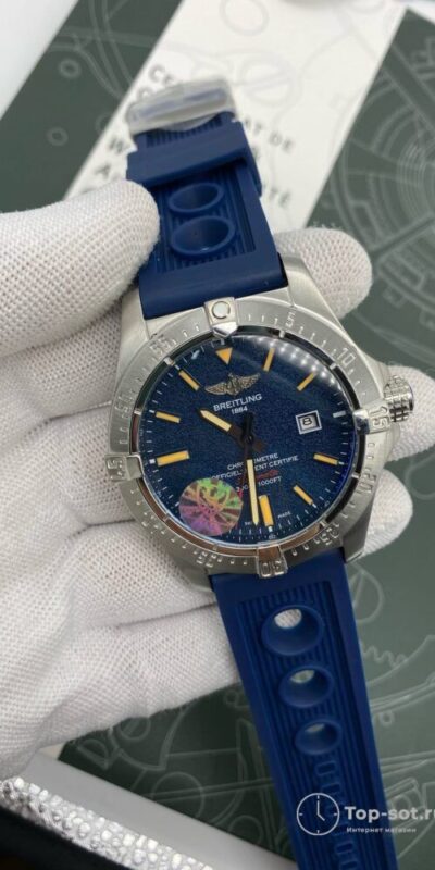 Часы Breitling Avenger