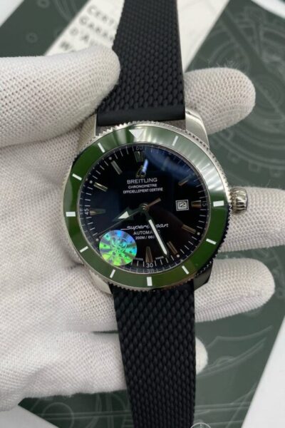Часы Breitling Superocean Heritage