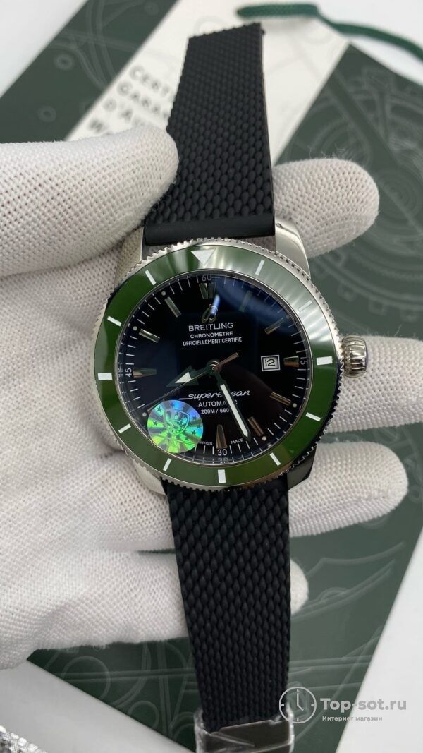 Часы Breitling Superocean Heritage