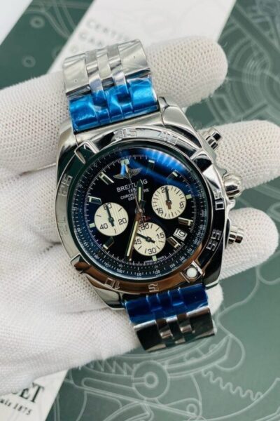 Часы Breitling Chronomat 44