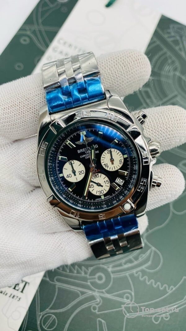 Часы Breitling Chronomat 44