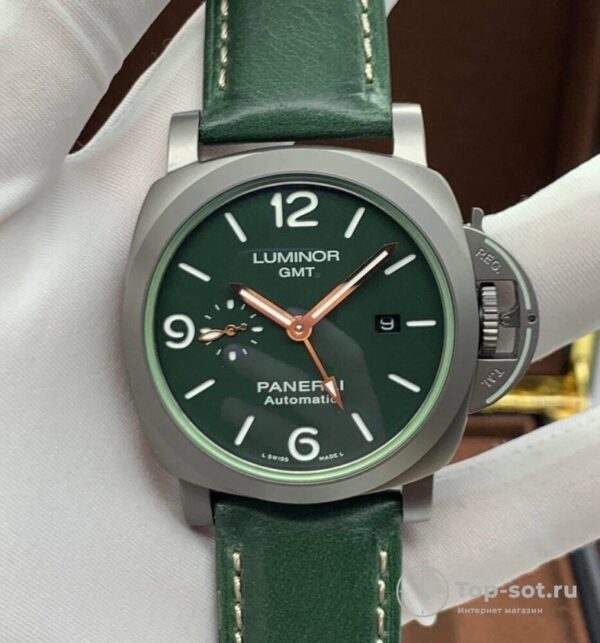 Часы Panerai Luminor GMT
