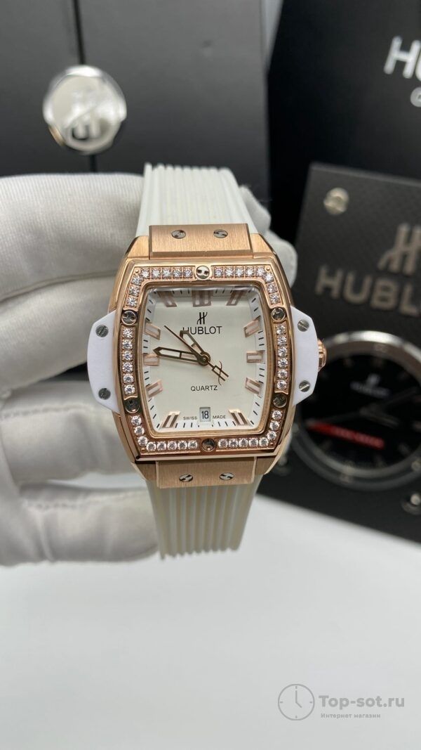 Часы Hublot Spirit of Big Bang