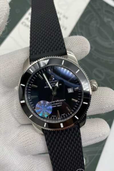 Часы Breitling Superocean Heritage