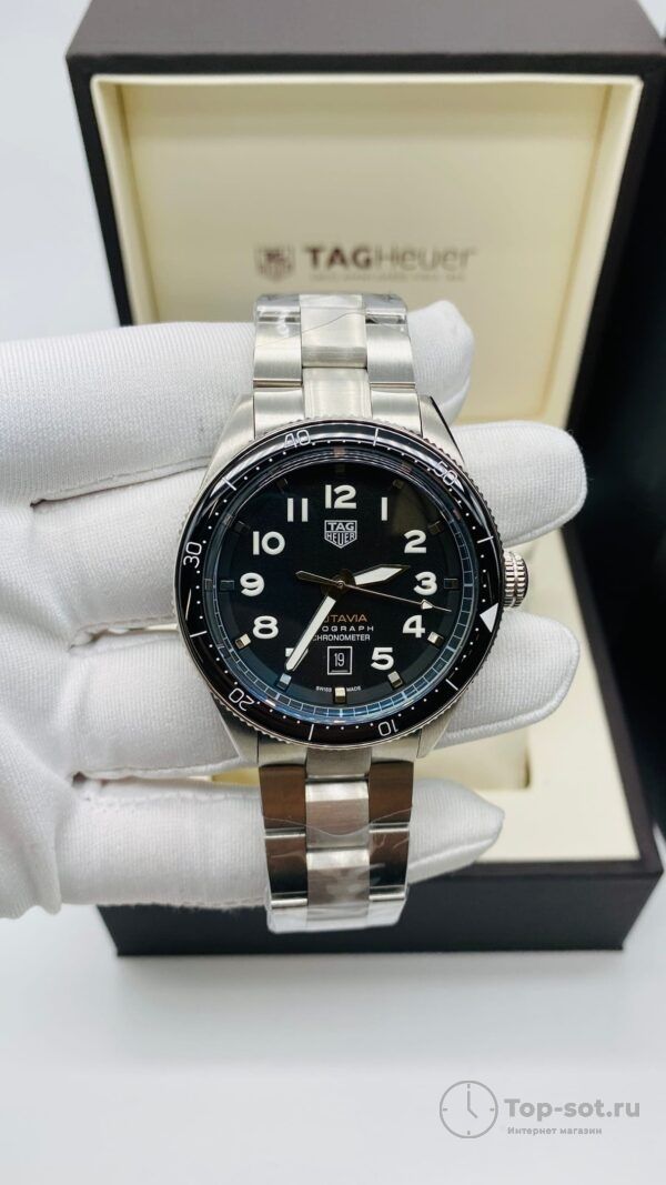 Часы TAG Heuer Autavia
