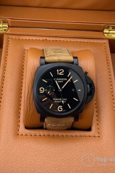 Часы Panerai Luminor GMT