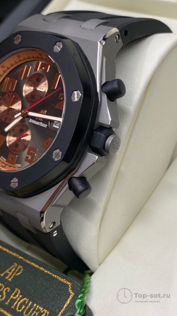 Часы Audemars Piguet Royal Oak Offshore Chronograph — изображение 3