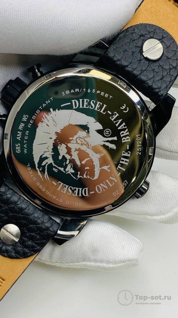Часы Diesel Little Daddy DZ7257 — изображение 3