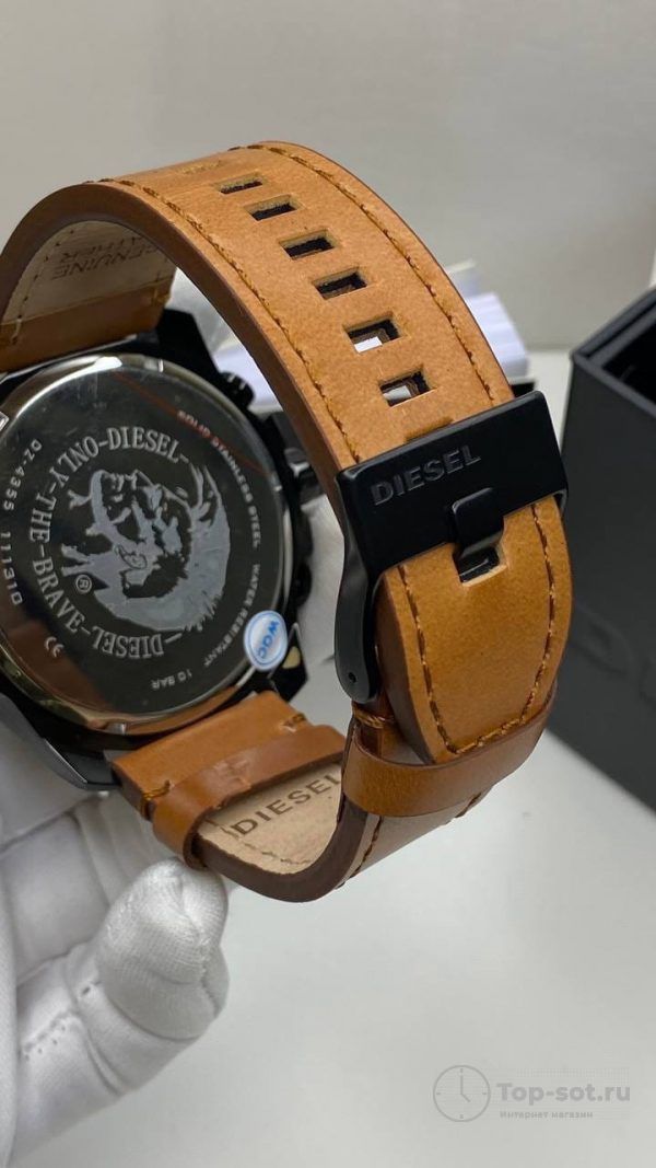 Часы Diesel Mega Chief DZ4355 — изображение 4