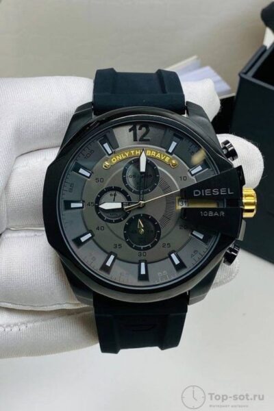 Часы Diesel Mega Chief DZ4479