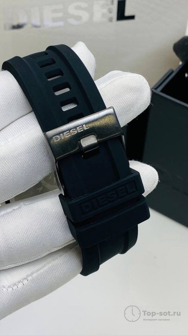 Часы Diesel Mega Chief DZ4479 — изображение 4