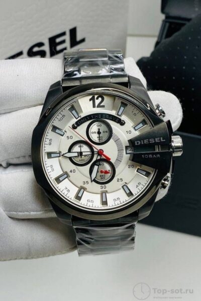 Часы Diesel Mega Chief DZ4478