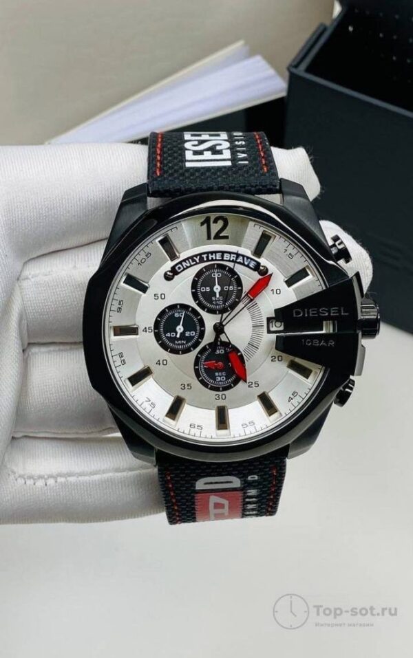 Часы Diesel Mega Chief DZ4512