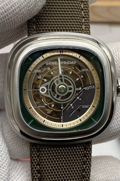Часы Sevenfriday T2/01 Industrial
