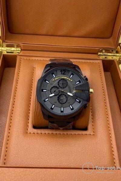 Часы Diesel Mega Chief DZ4479