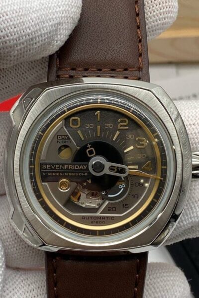 Часы Sevenfriday V2/01